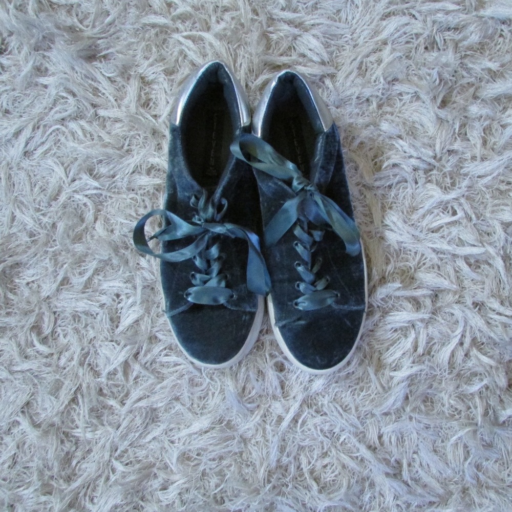 Velvet Steve Madden Sneakers